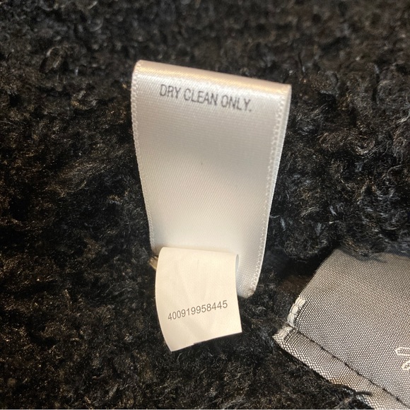 Simply Vera (Vera Wang) Black Faux Suede Jacket With Faux Fur Lining - Size M - Picture 10 of 10